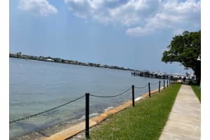 180 Yacht Club Way APT 207, Hypoluxo, FL 33462, Sold 06/29/22