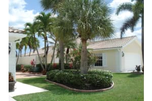 8337 SE Paurotis Ln, Hobe Sound, FL 33455, Sold 06/10/22