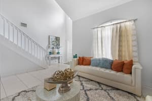 8245 NW 199th Terrace, Hialeah, FL 33015, Sold 07/13/22