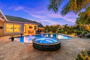 137 Casa Cir, Jupiter, FL 33458, Sold 07/29/22