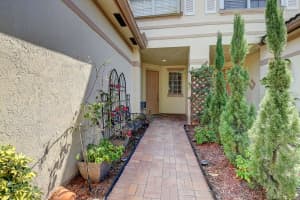 105 Coconut Key Ln, Delray Beach, FL 33484, Sold 06/29/22