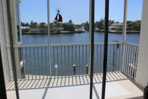 646 Snug Harbor Dr, Boynton Beach, FL 33435, Sold 10/19/22