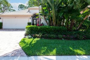 438 Woodview Cir, Palm Beach Gardens, FL 33418, Sold 06/10/22