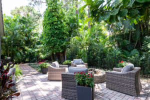 438 Woodview Cir, Palm Beach Gardens, FL 33418, Sold 06/10/22