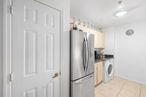 2060 Greenview Shores Blvd APT 305, Wellington, FL 33414, Sold 07/05/22