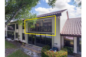 3440 SE Martinique Trce Apt 201, Stuart, FL 34997, Sold 06/16/22