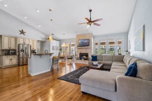 15945 Voyageurs Pl, Wellington, FL 33414, Sold 07/13/22