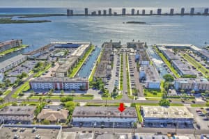 227 Castlewood Dr APT 102, North Palm Beach, FL 33408, Sold 06/21/22