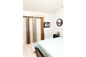 1050 Summit Trail Cir b, West Palm Beach, FL 33415, Sold 06/17/22