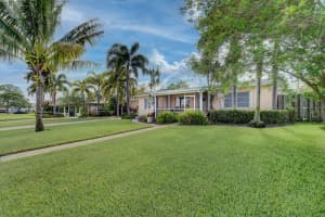 5650 Lake Osborne Dr, Lake Worth, FL 33461, Sold 06/07/22