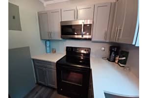 1141 W 27th St, West Palm Beach, FL 33404, Sold 06/23/22