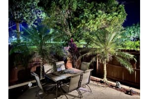 104 Weybridge Cir d, Royal Palm Beach, FL 33411, Sold 06/29/22