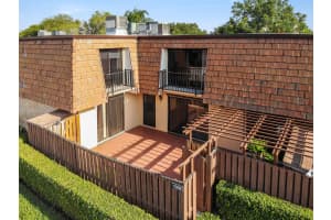 1006 10th Ln, Greenacres, FL 33463, Sold 08/05/22