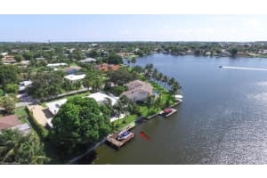 926 SW 38th Ct, Boynton Beach, FL 33435, Sold 07/07/22