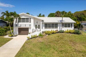 6902 Tradewind Way, Lake Worth, FL 33462, Sold 07/18/22