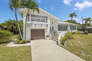 6902 Tradewind Way, Lake Worth, FL 33462, Sold 07/18/22