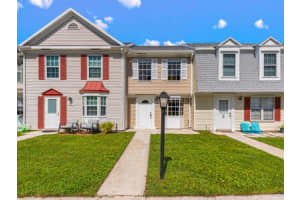 416 Georgian Park Dr, Jupiter, FL 33458, Sold 06/07/22