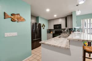 2419 Treasure Isle Dr APT 9, West Palm Beach, FL 33410, Sold 06/17/22