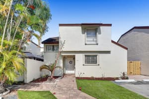 9735 NW 6th Terrace, Miami, FL 33172, Sold 09/02/22