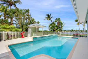 3933 SE Topsail Ct, Stuart, FL 34997, Sold 08/04/22