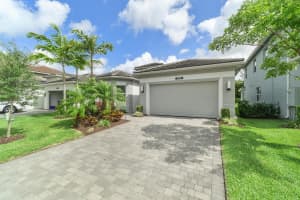 9739 Salty Bay Dr, Delray Beach, FL 33446, Sold 07/11/22