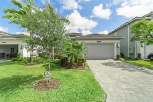 9739 Salty Bay Dr, Delray Beach, FL 33446, Sold 07/11/22