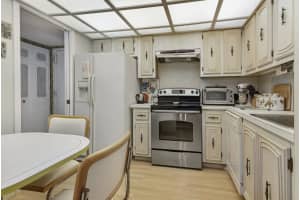 3520 S Ocean Blvd APT L404, South Palm Beach, FL 33480, Sold 09/09/22