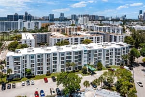 200 177th Dr APT 414, Sunny Isles Beach, FL 33160, Sold 06/14/22