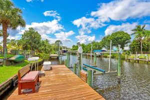 841 SW Catalina St, Palm City, FL 34990, Sold 07/29/22