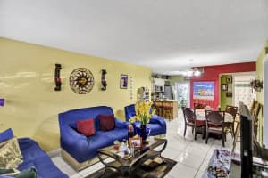 7652 W 29th Ln Apt 101-52, Hialeah, FL 33018, Sold 06/30/22