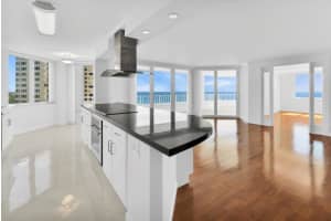 550 S Ocean Blvd APT 1401, Boca Raton, FL 33432, Sold 06/29/22