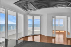 550 S Ocean Blvd APT 1401, Boca Raton, FL 33432, Sold 06/29/22