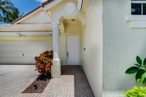 5537 Boynton Gardens Dr, Boynton Beach, FL 33437, Sold 06/01/22