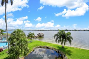 8200 Lakeshore Dr #305, Hypoluxo, FL 33462, Sold 07/12/22