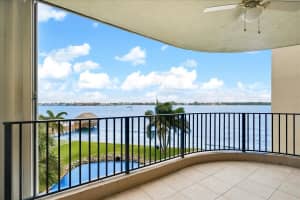 8200 Lakeshore Dr #305, Hypoluxo, FL 33462, Sold 07/12/22