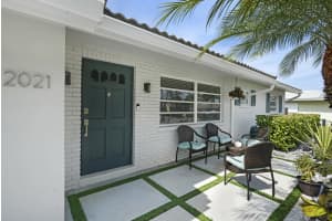 2021 N Conference Dr, Boca Raton, FL 33486, Sold 09/09/22