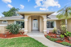1882 Lindsey Ct, Wellington, FL 33414, Sold 07/26/22