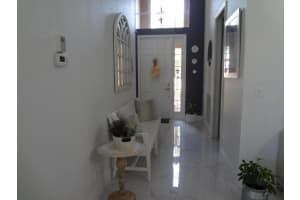 306 NW Whitby Ct, Port St. Lucie, FL 34983, Sold 07/28/22