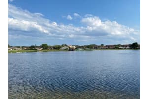 5727 Mirror Lakes Blvd, Boynton Beach, FL 33472, Sold 06/20/22