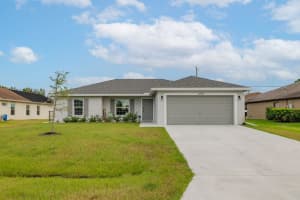 1733 SW Columbia St, Port St. Lucie, FL 34987, Sold 06/29/22