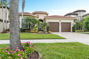 8255 Lost Creek Ln, Delray Beach, FL 33446, Sold 09/20/22