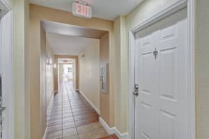 MLS# R10800786, West Palm Beach, Florida 33401