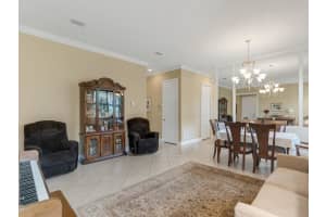 5542 49th Ave, Vero Beach, FL 32967, Sold 06/24/22