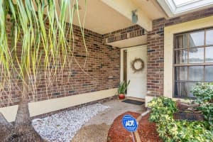 17340 Lake Park Rd, Boca Raton, FL 33487, Sold 08/15/22