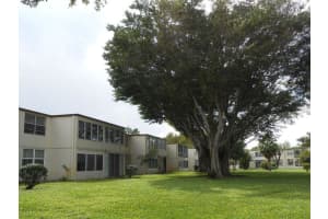 17 Willowbrook Ln APT 207, Delray Beach, FL 33446, Sold 09/19/22