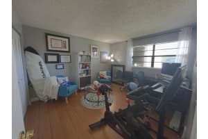 2700 Fiore Way APT 201, Delray Beach, FL 33445, Sold 06/30/22