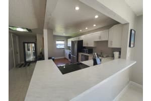 2700 Fiore Way APT 201, Delray Beach, FL 33445, Sold 06/30/22