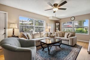 25 Bedford Ct APT C, Royal Palm Beach, FL 33411, Sold 07/01/22