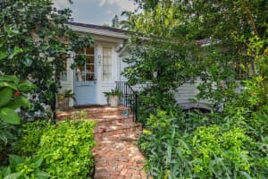 623 Upland Rd, West Palm Beach, FL 33401, Sold 08/16/22