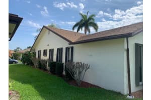 6070 Baywood Ln, Greenacres, FL 33463, Sold 07/01/22
